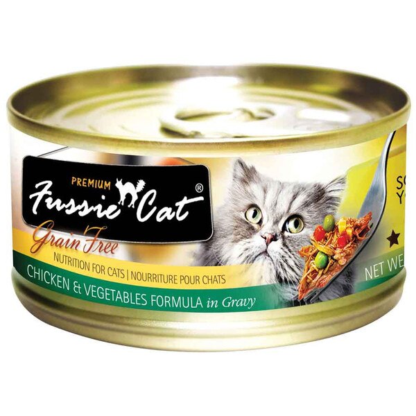 Fussie Cat Super Premium Chicken & Veg. in Gravy 2.82 oz